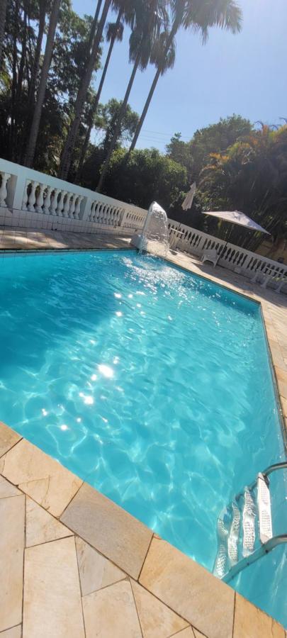 Linda Chacara Em Condominio Fechado Com Wifi De 300Mb - Atibaia Bagian luar foto