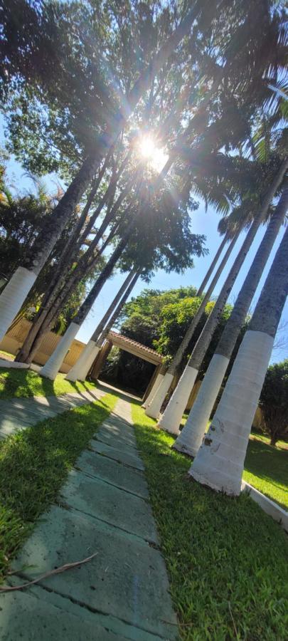 Linda Chacara Em Condominio Fechado Com Wifi De 300Mb - Atibaia Bagian luar foto