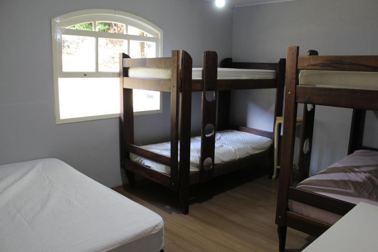Linda Chacara Em Condominio Fechado Com Wifi De 300Mb - Atibaia Bagian luar foto